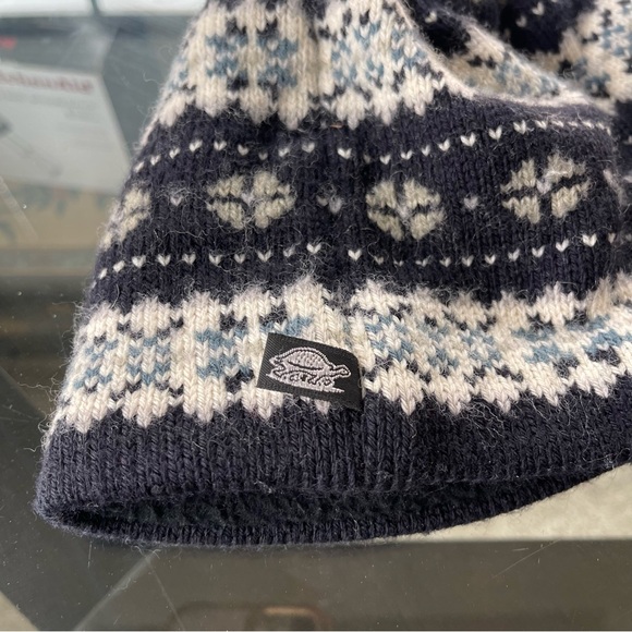 Turtle Fur Hat Black Ivory Wool Winter Ski Beanie Fleece Lined USA - Picture 2 of 6